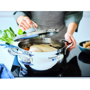 Кастрюля «MASTRO» (5л)